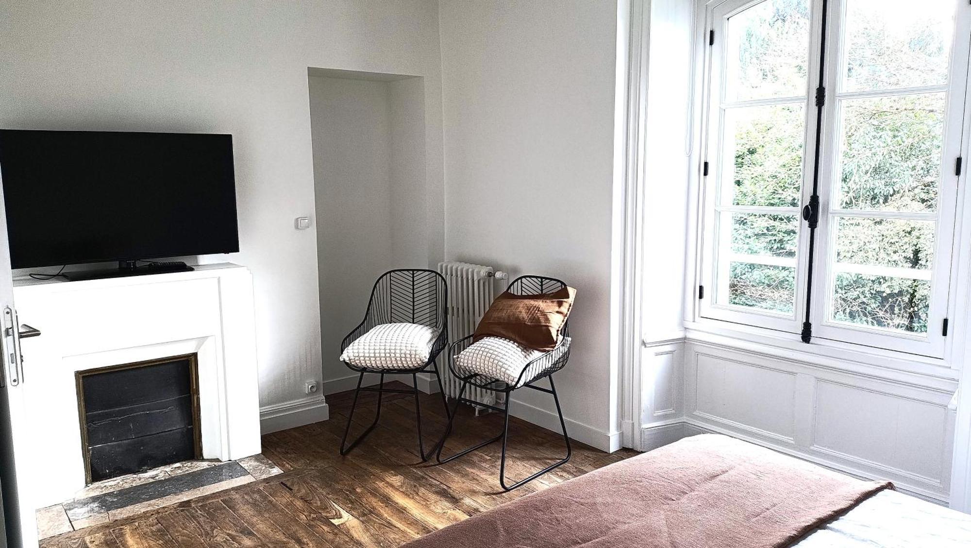 Kastellren - Rennes - Grand Parking Prive Bed & Breakfast Bagian luar foto
